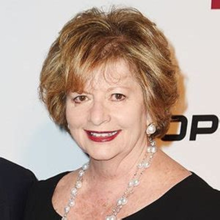 Linda Anne Stamaton Wiki Age, Bio, Family, Salary, Job, Net Worth