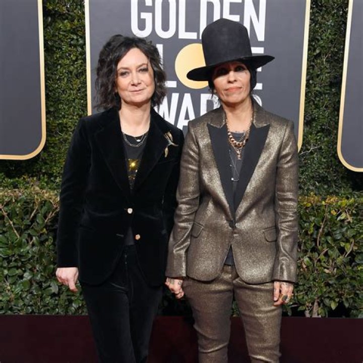 Linda Perry Net Worth & Bio/Wiki 2018 Facts Which You Must To Know!