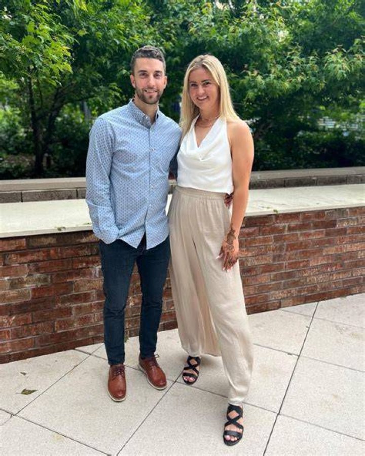 Lindsey Horan is in romantic relationship with her boyfriend and has an
