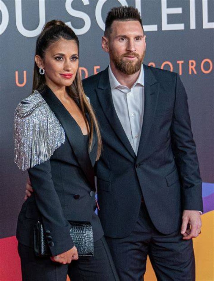Lionel Messi Height, Age, Wife, Children, Family, Biography & More