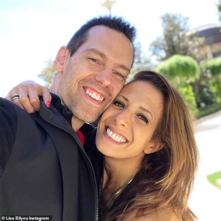 Lisa and Tom Bilyeu married for 17 YEARS share their nine rules for a