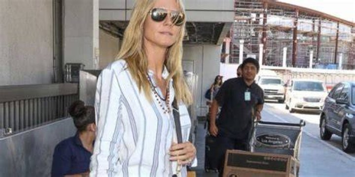Lisa Seal Frigon All about Drug Lord Barry Seal's Daughter Mitmunk
