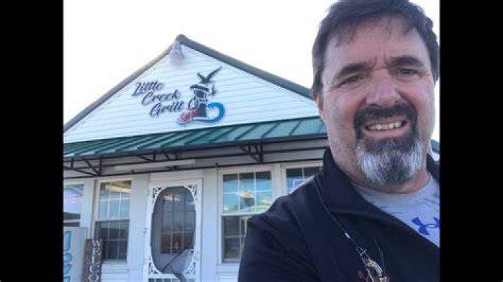 Little Creek Grill owner Joe Petroulis committed suicide in delaware