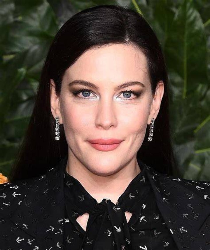 Liv Tyler Good Hair Day Liv tyler hair, Liv tyler, Hairstyle