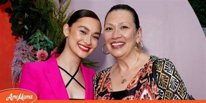Lola Tung’s Ethnicity, Nationality and Parents