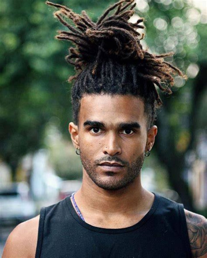 Look at this! thickhairshortmenshairstyles Dreadlock hairstyles for