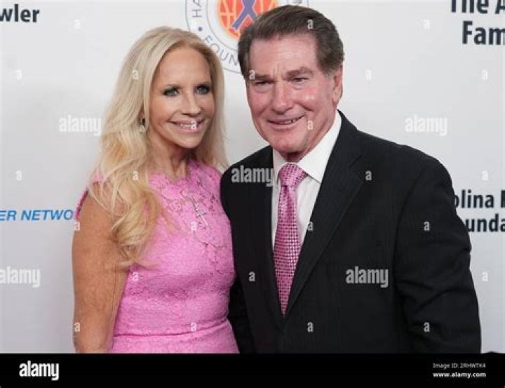(LR) Candace Garvey and Steve Garvey arrives at the 21st Annual Harold