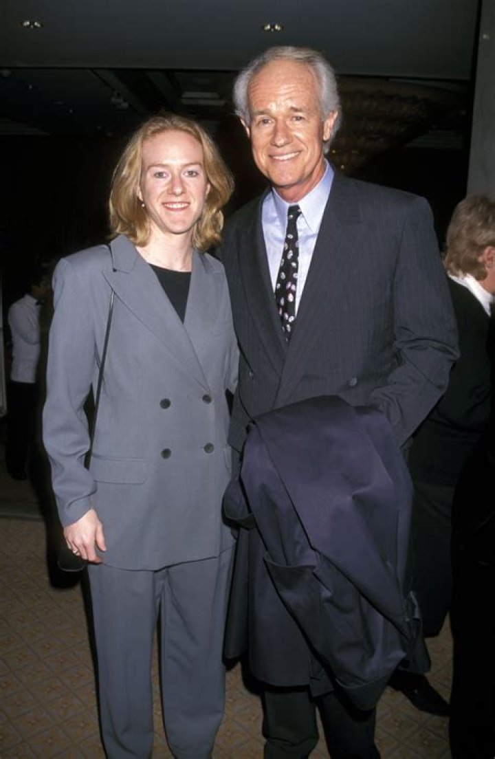 &lsquo;M*A*S*H&rsquo;s Mike Farrell Became Wife Shelley Fabares&rsquo; FullTime