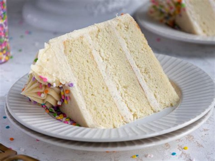 &lsquo;That Cake Is the Most 65 Thing About Him&rsquo; Fans Say Steve Harvey&rsquo;s