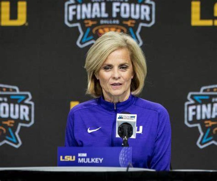 LSU Women&rsquo;s Basketball Coach Kim Mulkey Contract, Salary, Buyout, Net