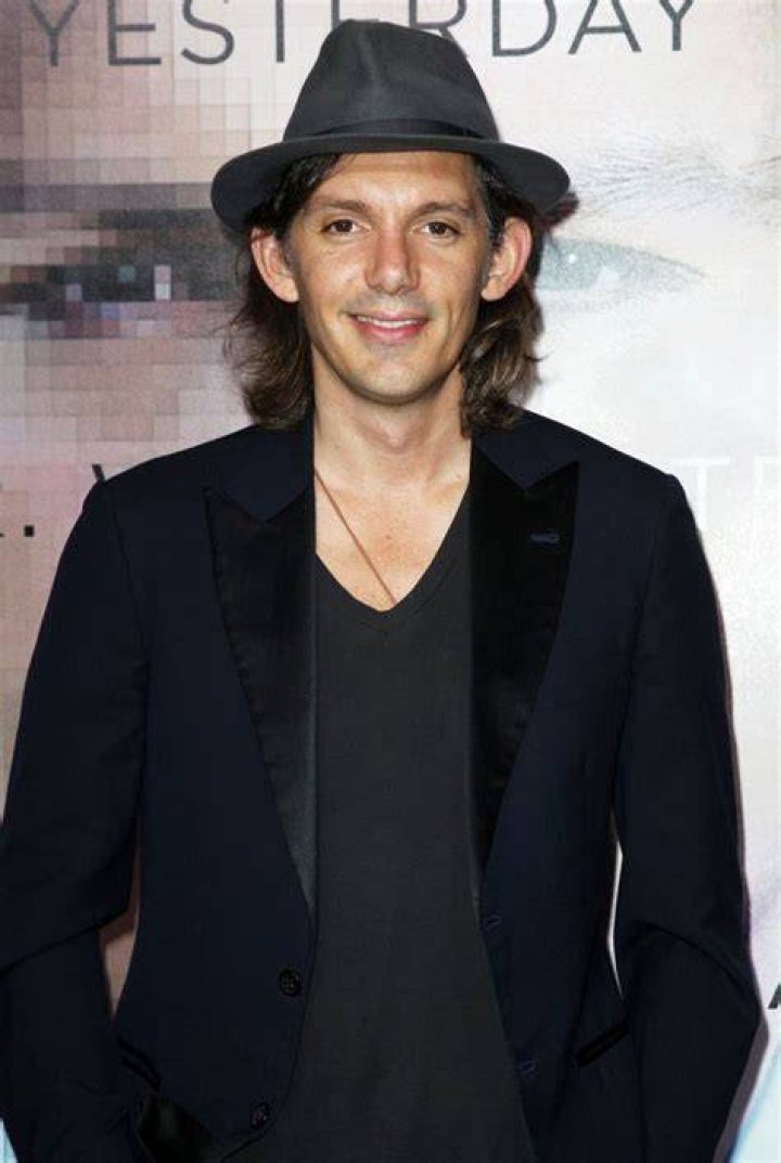 Lukas Haas Pictures, Latest News, Videos.