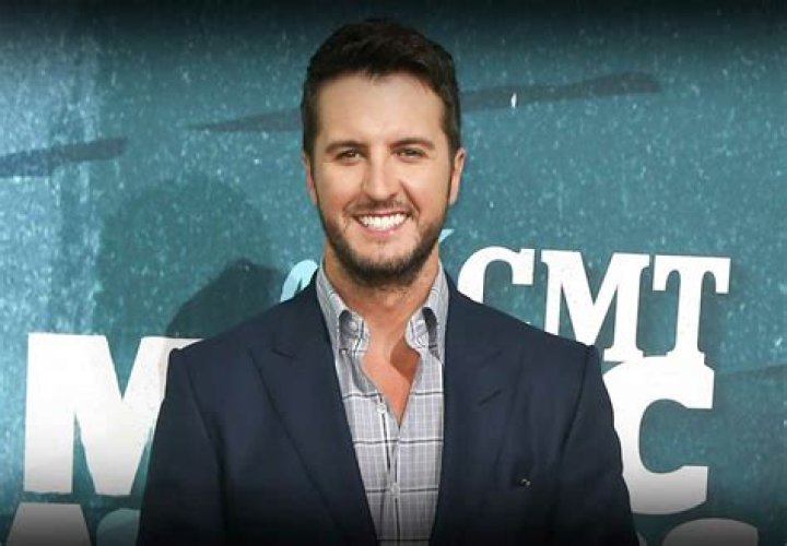 Luke Bryan Age, Bio, Birthday, Family, Net Worth National Today