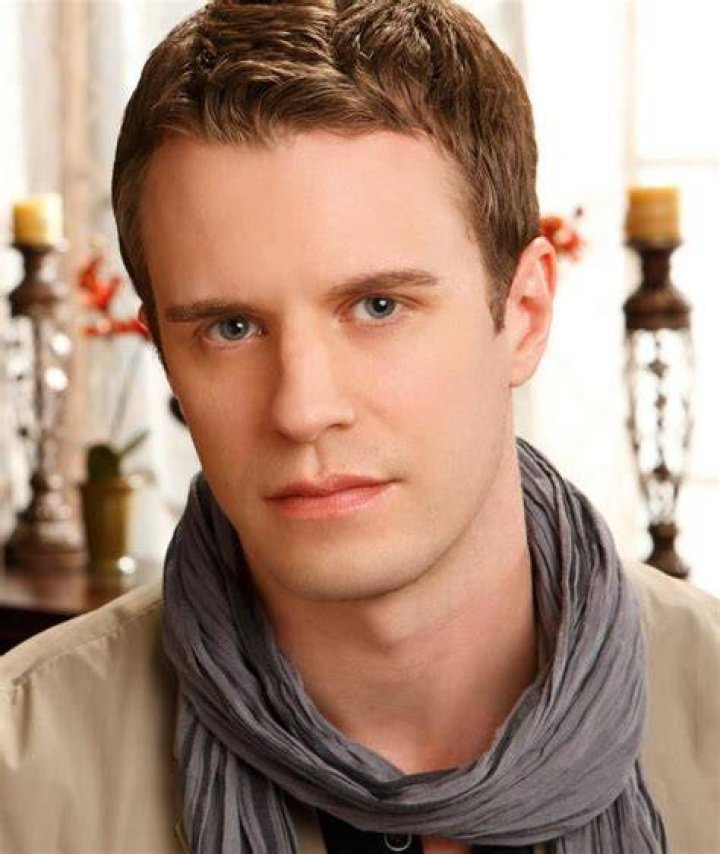 Luke Mably Movies, Bio and Lists on MUBI