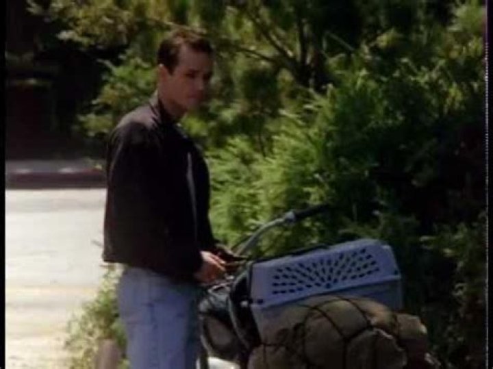 Luke Perry Wasn't he too young to have a fatal stroke? Know his age