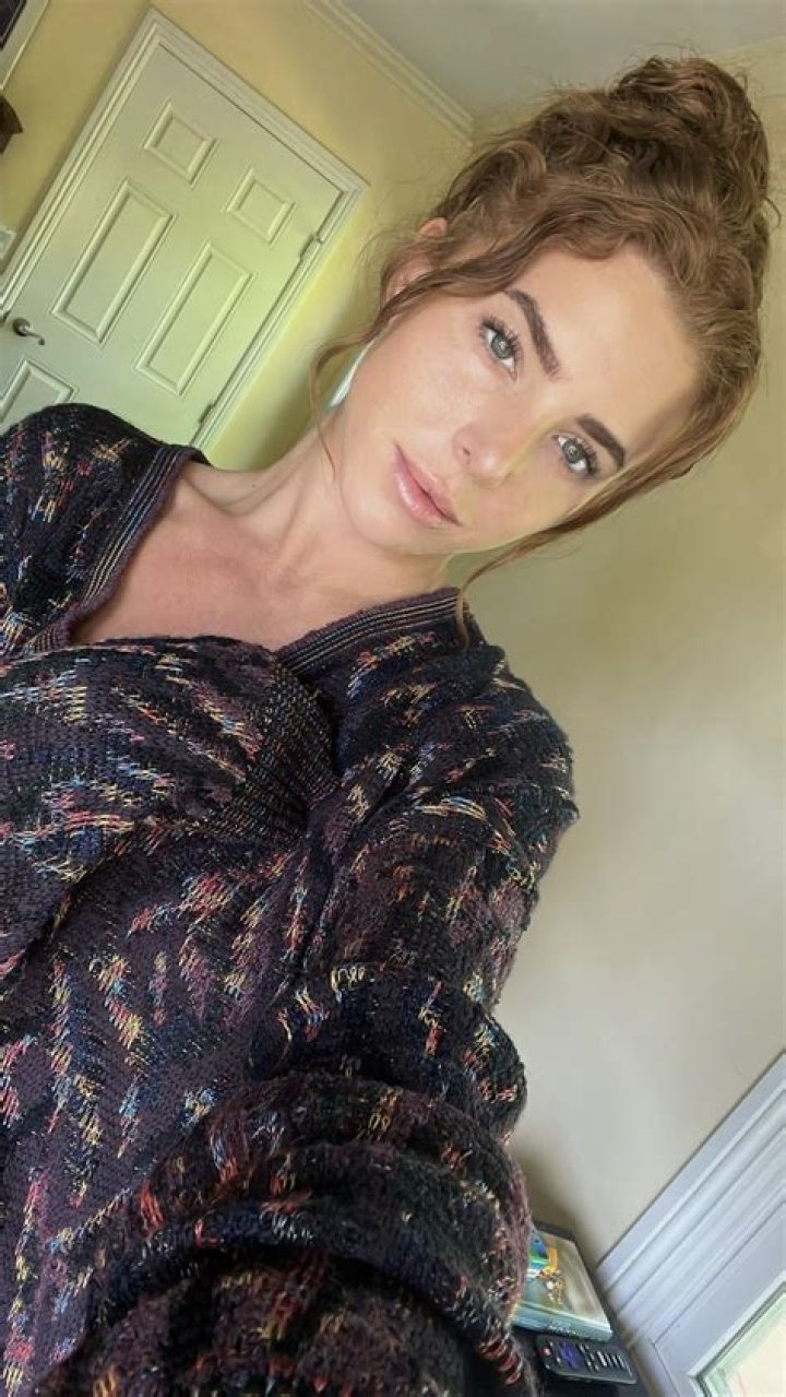 Lumi Ray Bio, Age, Height, Wiki Models Biography