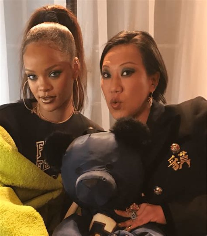 Lynn Ban with Rihanna Lynn Ban with Rihanna