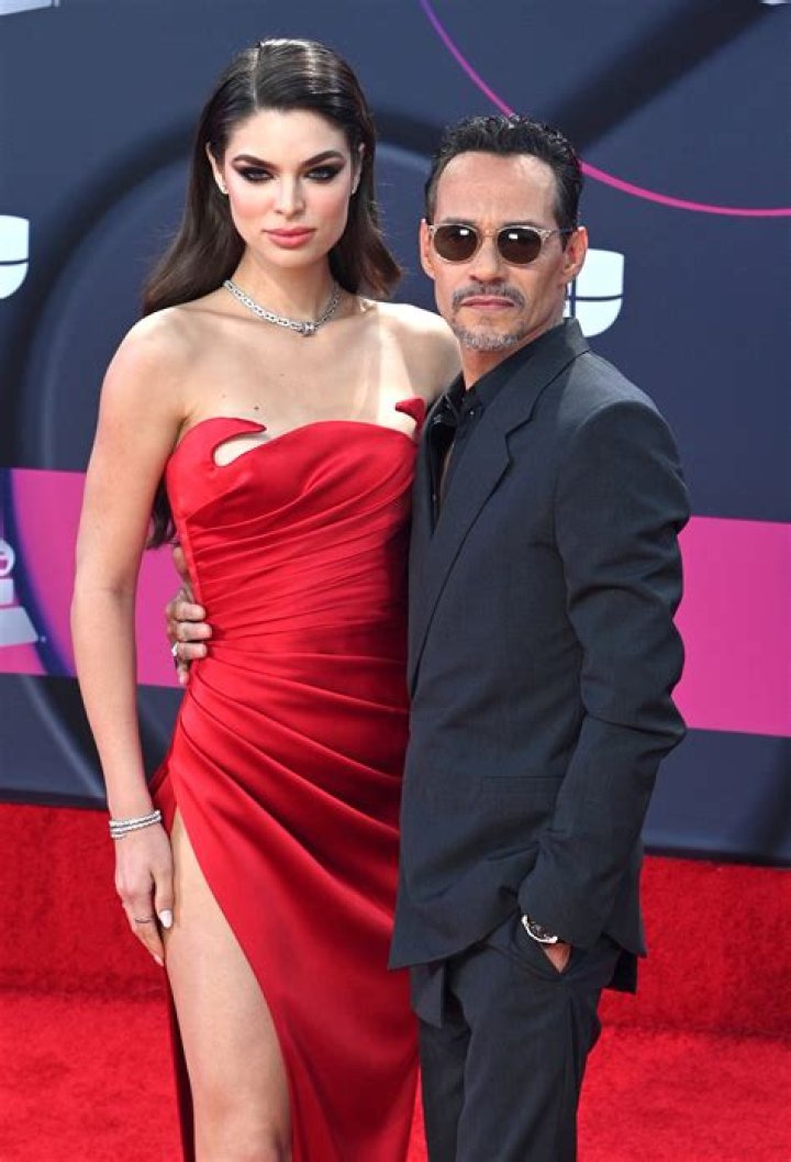 Marc Anthony Marries Nadia Ferreira During StarStudded Miami Wedding