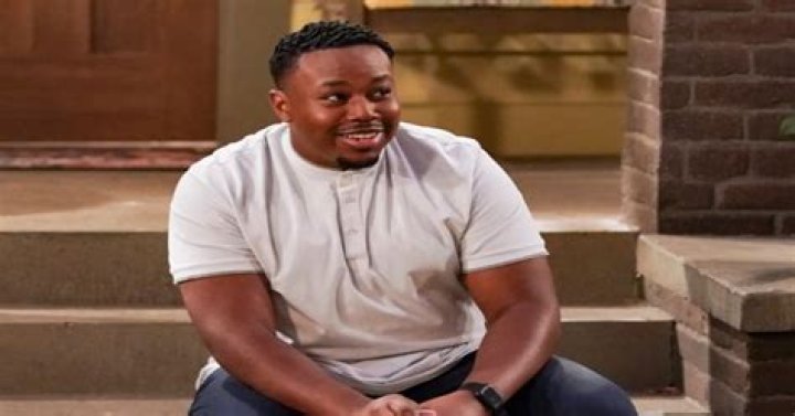 Marcel Spears on 'The Mayor's' team and lovin' it Movies/TV