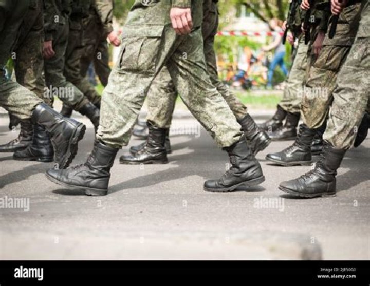 Marching boots Black parade, Goth gf, My chemical romance