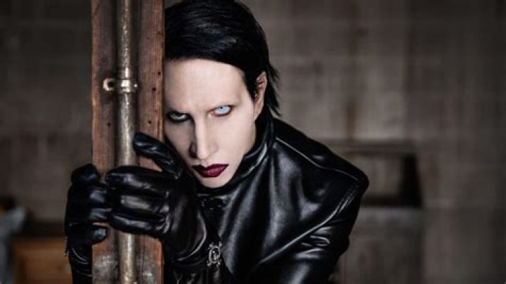 Marilyn Manson's dad surprises him on photoshoot dressed as him Metro
