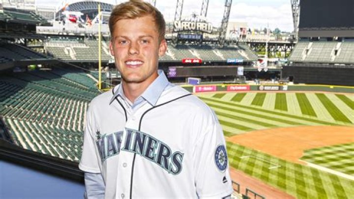 Mariners Sign Second Rounder RHP Sam Carlson; 55th Overall Selection in