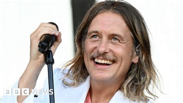 Is Mark Owen Gay? Singer's Secret Life Revealed 1 Mark Owen