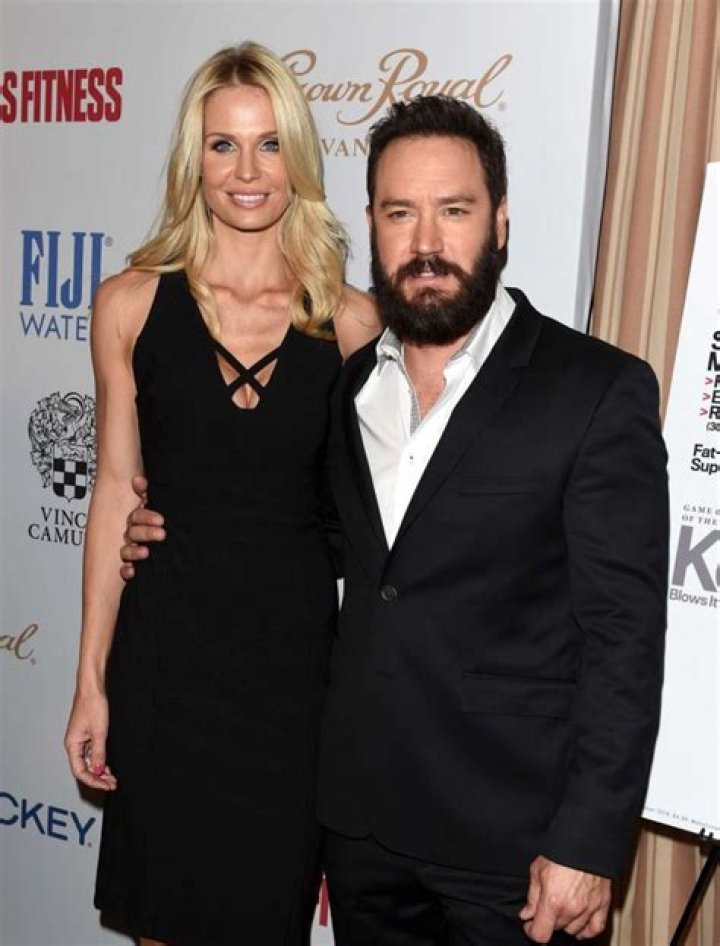 MarkPaul Gosselaar and Wife Call It Quits