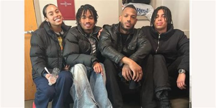 Marlon Wayans Opens Up About Embracing His Trans Son Men's Journal
