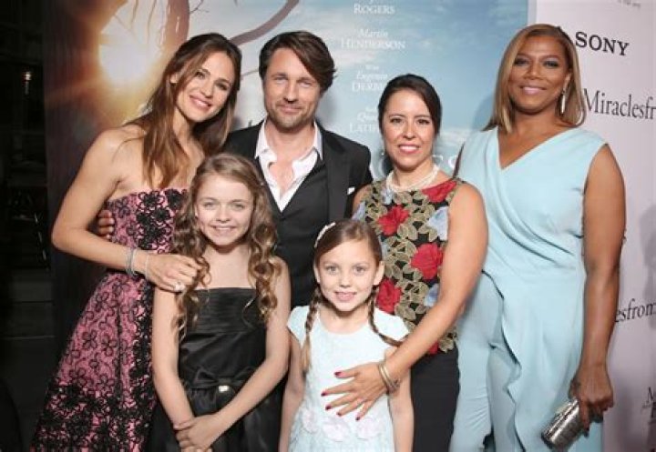 Martin Henderson Children Does Martin Henderson have Kids? ABTC