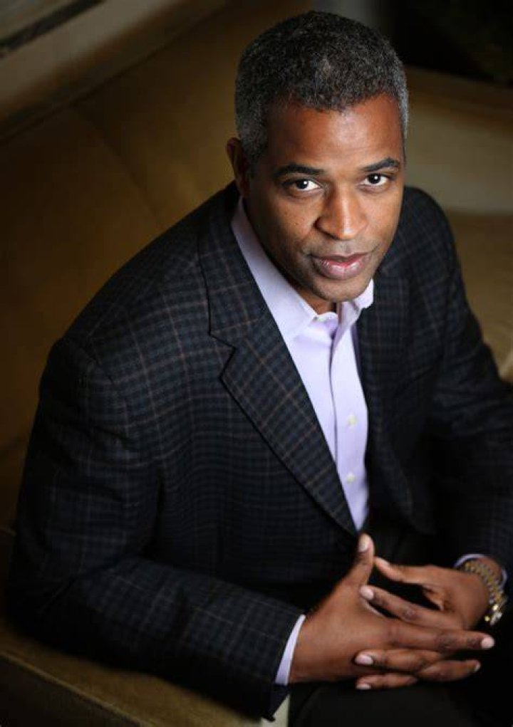 Martin Nesbitt named to American Airlines board Chicago Tribune