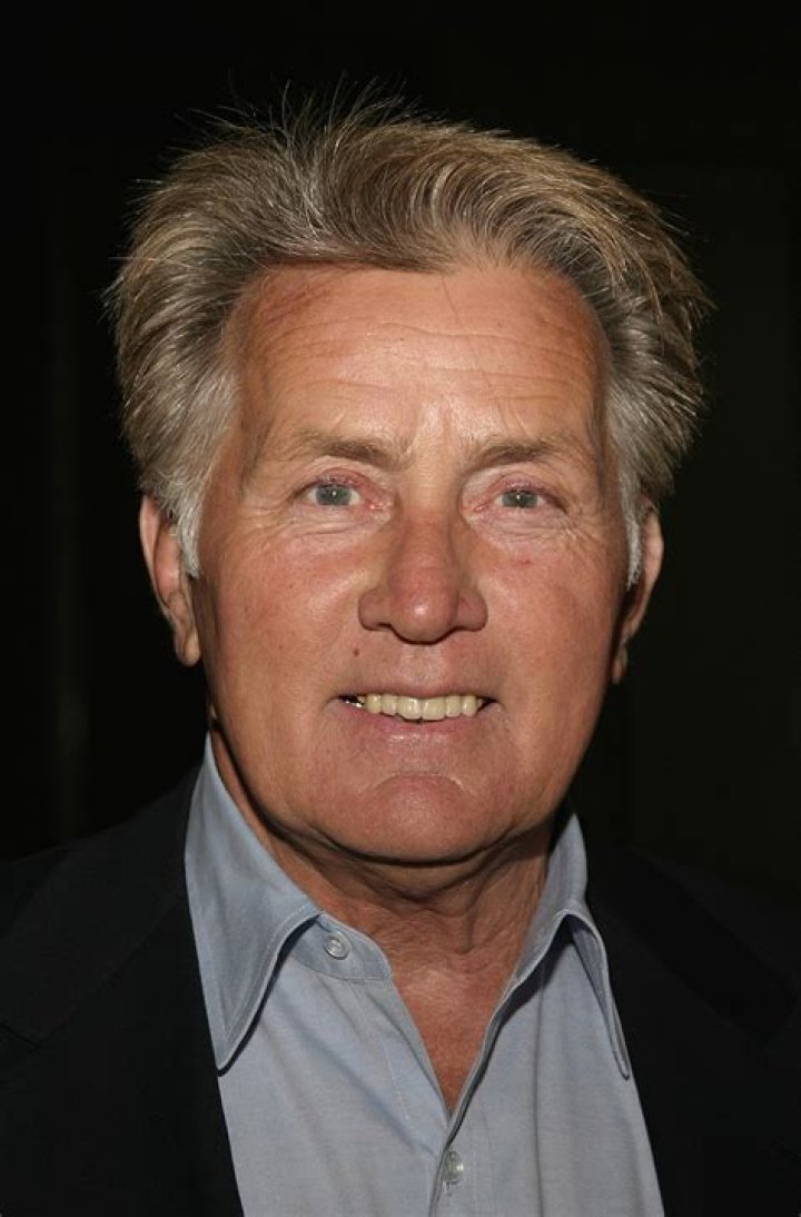 Martin Sheen Net Worth, Salary, Age, Height, Weight, Bio, Family, Career