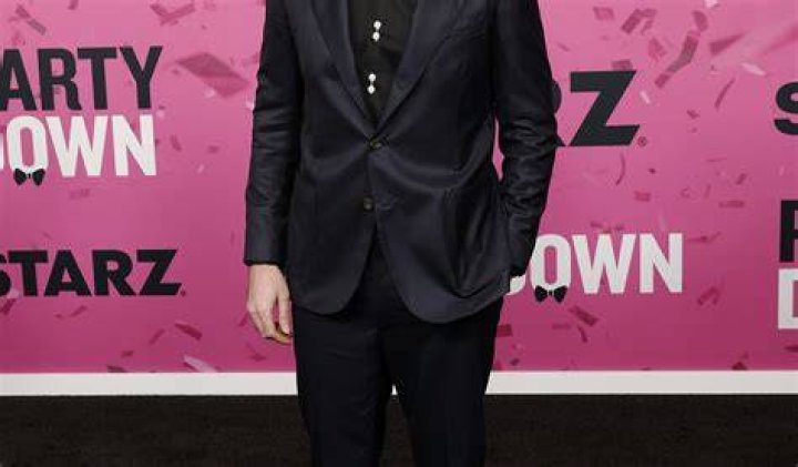 Martin Starr Height, Weight, Age, Net Worth, Family, Bio, Salary