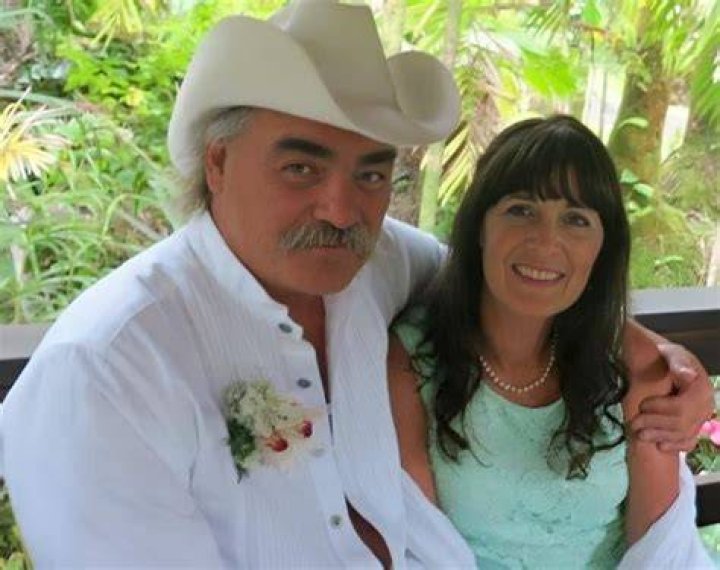 Marty Raney Wife Mollee Roestel Married Life Children & family
