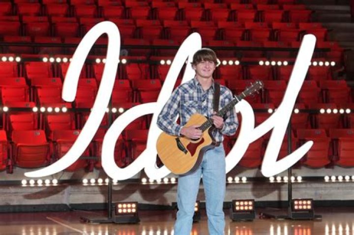 Mason native gets golden ticket to Hollywood on 'American Idol' premiere