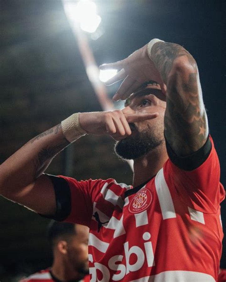 Master Kirby on Twitter "RT iiMiaSanMia This cfc janty kid is too
