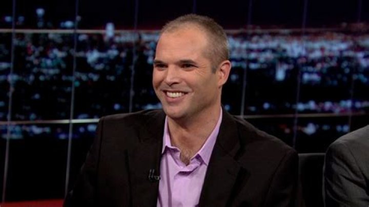 Matt Taibbi Declares Centrism Dead, The French Have Other Ideas The