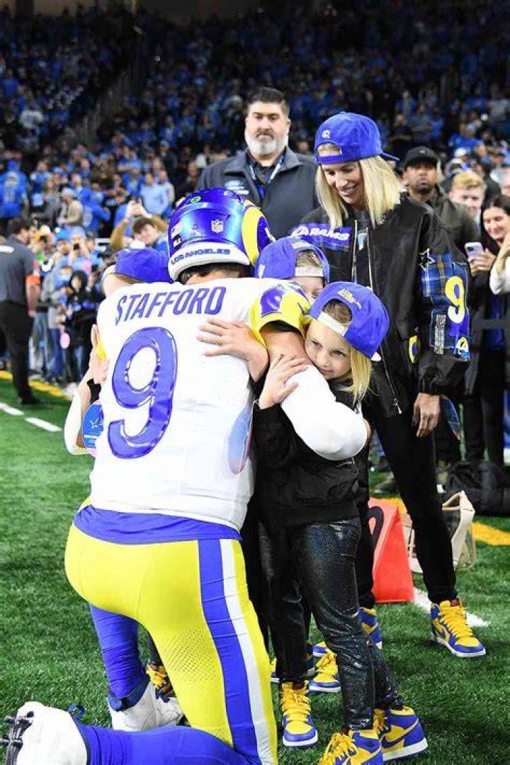 Matthew Stafford Poses with Daughters on Sideline Ahead of NFL Star's