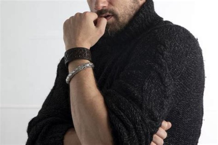 Matthias Schoenaerts Knows You’re Ogling Him. But He Has Grander Goals