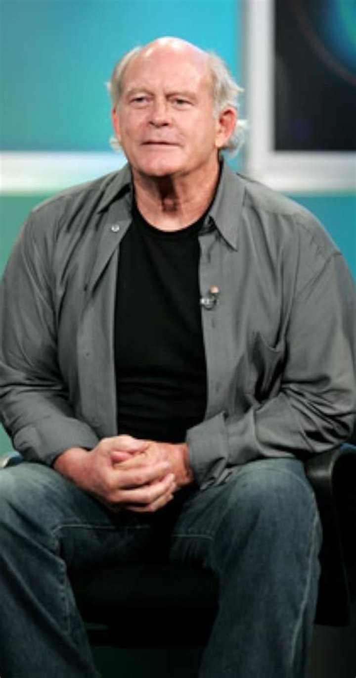 Max Gail IMDb