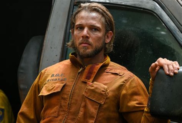 Max Thieriot on Fire Country's Success & Why Authenticity Is So