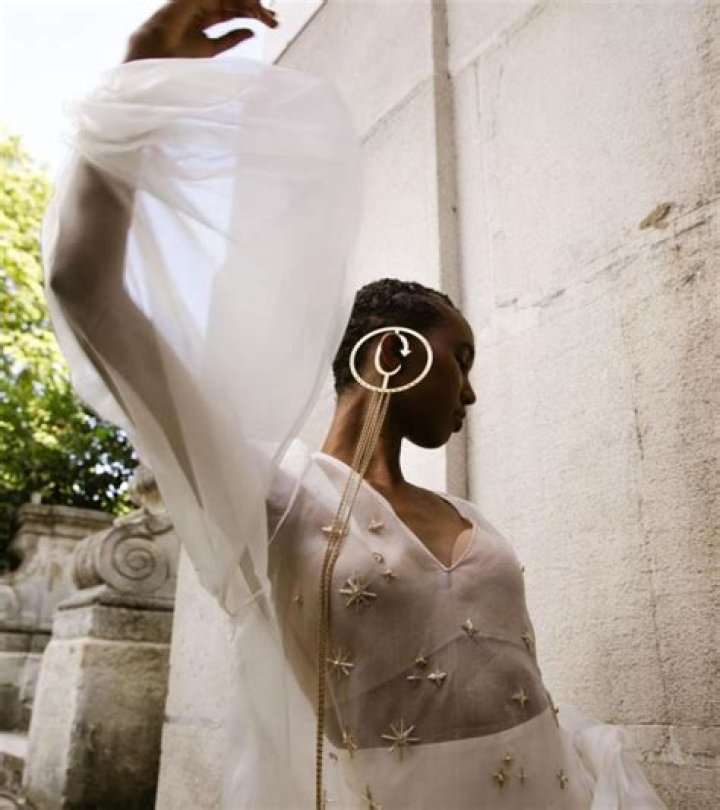Maya Singer Fashion The Hippest Pics