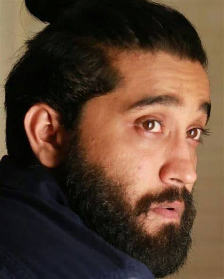 Mayank Pahwa wiki, age, height, movies, affairs, wife, family