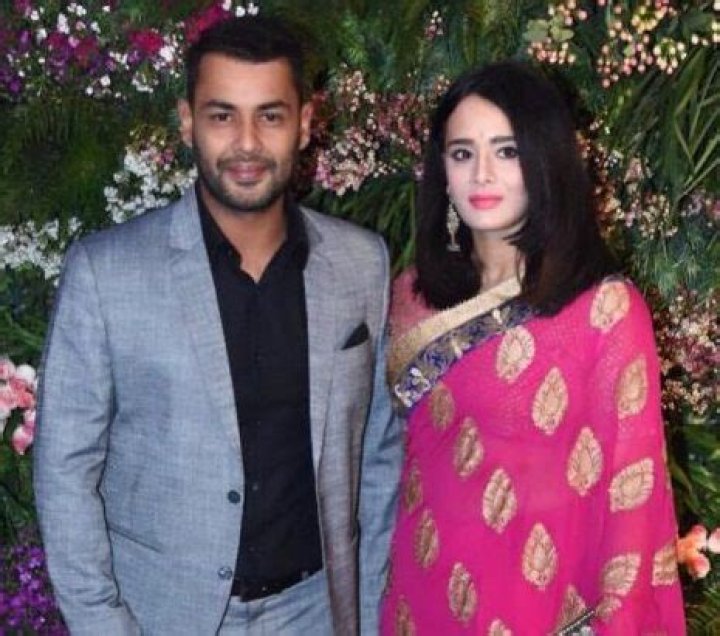 Mayanti Langer Age, Height, Husband, Boyfriend, Family, Biography