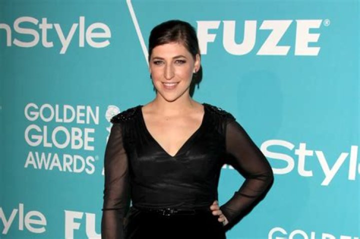 Mayim Bialik Measurements Height, Weight & More