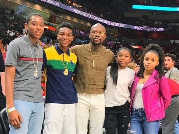 mayweather and family