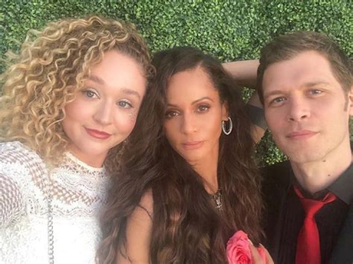 Mecca White Net Worth 2022, Age, Height, Boyfriend, Husband, Mother