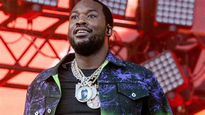 Meek Mill's Girlfriend Milano Harris Gives Birth to Their Son on Rapper