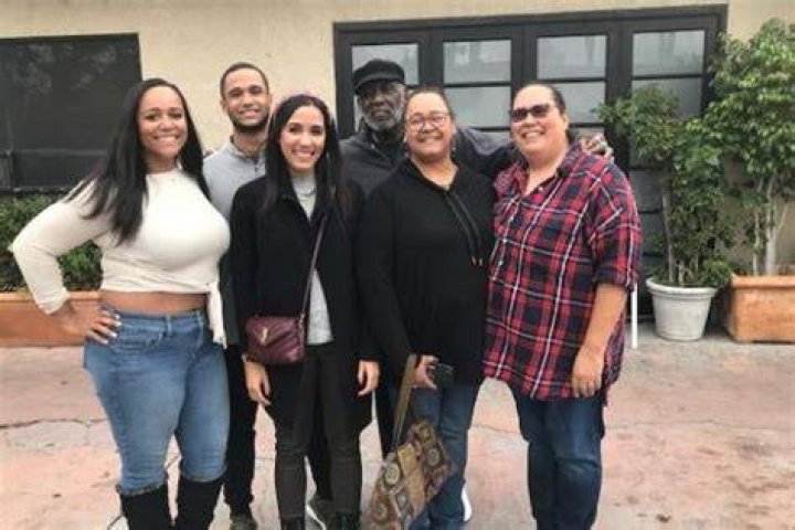 Meet All Of Richard Roundtree's Children How many kids did he have
