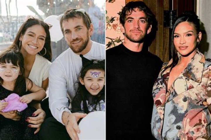 Meet Clark Hunt&rsquo;s Two Daughters Gracie And Ava Hunt TG Time