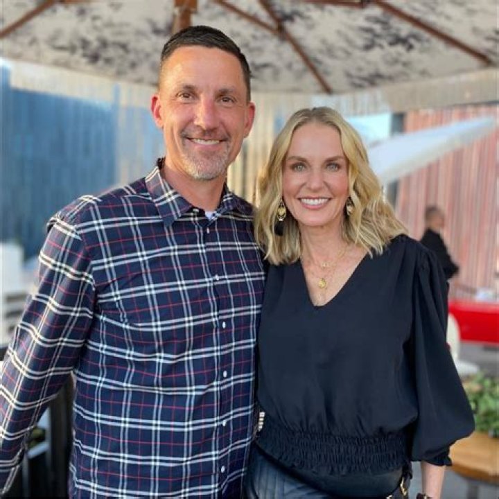 Meet Dennis Allen Wife Alisson Allen (Bio, Photos)